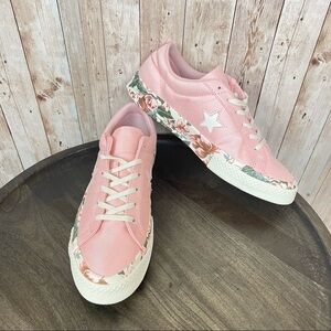 Converse One Star Ox Parkway Floral Pink Sneaker Size 6 Kid/ 8 Women